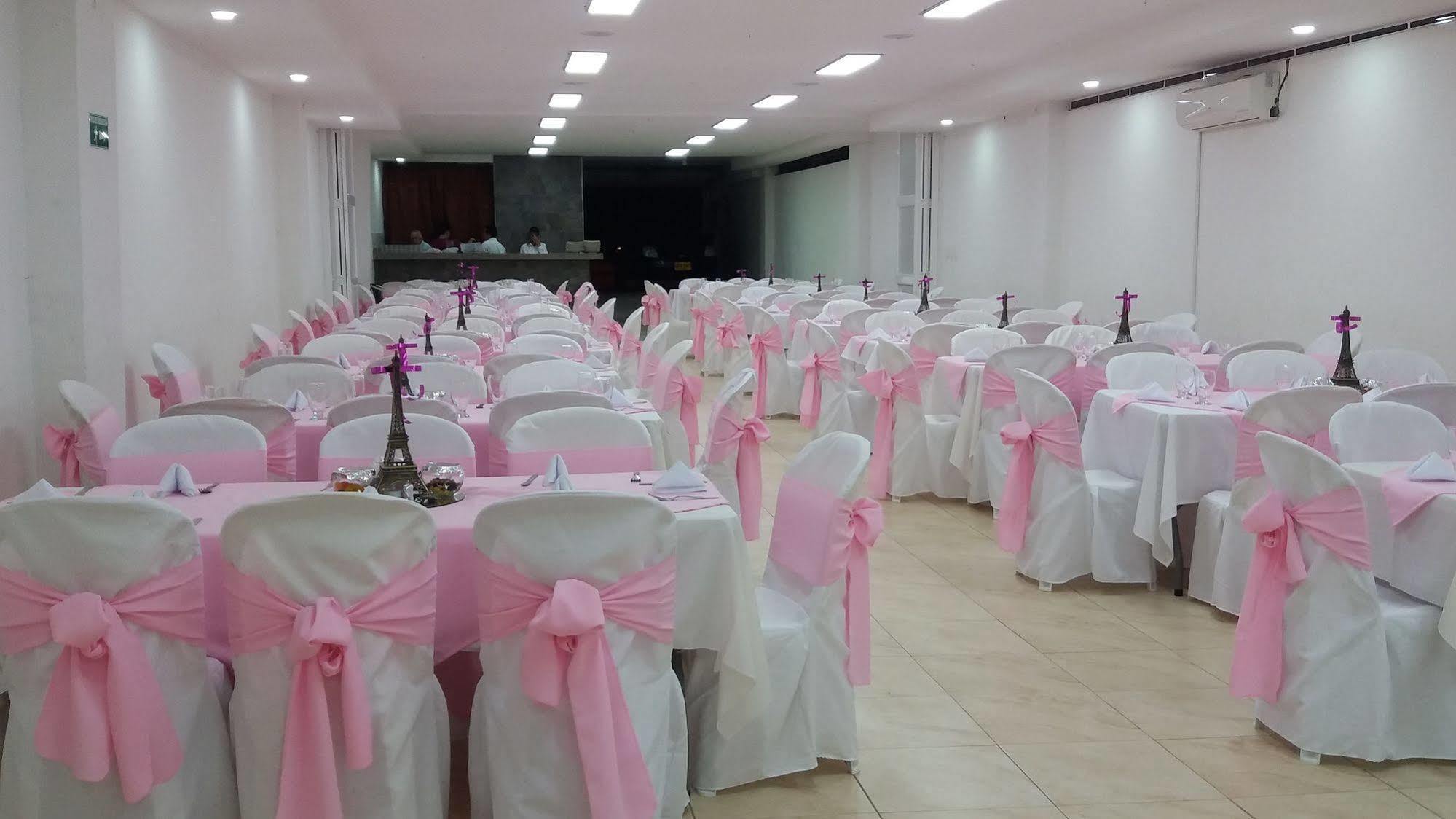 Hotel Ayenda 1501 Metropolitana Plaza Bucaramanga Exterior foto